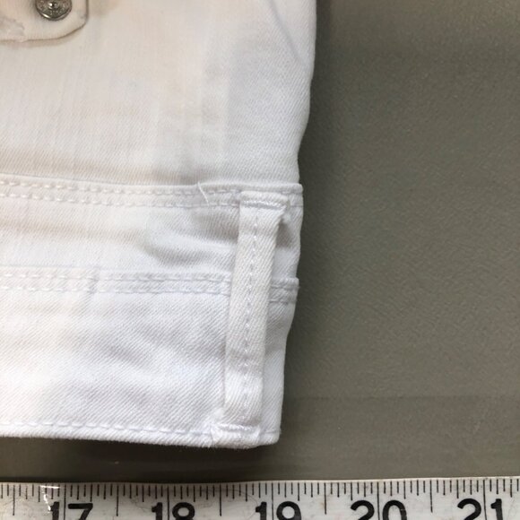 Gloria Vanderbilt Capri Womens Size 18 White Jean Pockets Denim Pants - Picture 3 of 10
